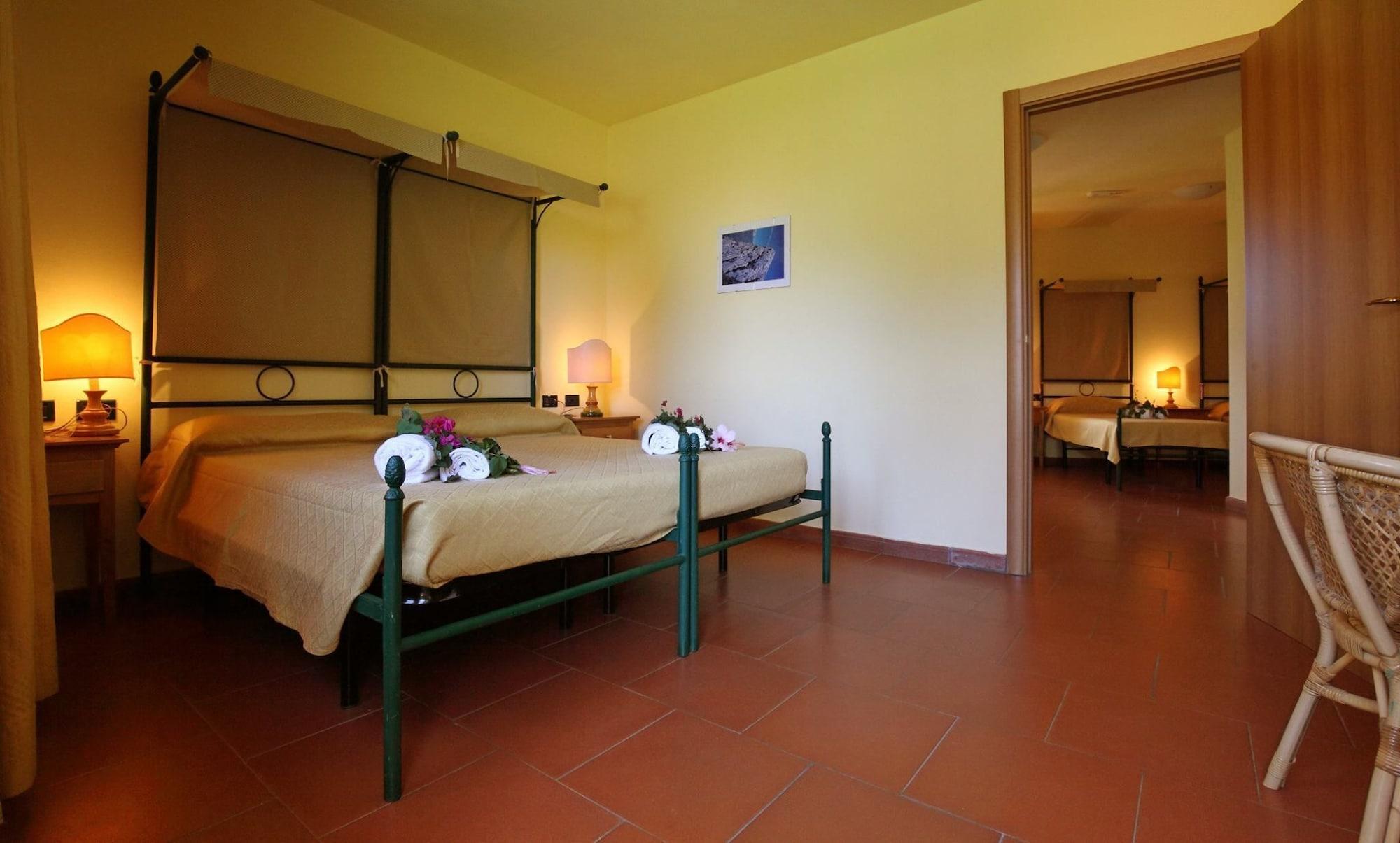 בוטריצ'לו Marina Del Marchese Beach Resort מראה חיצוני תמונה